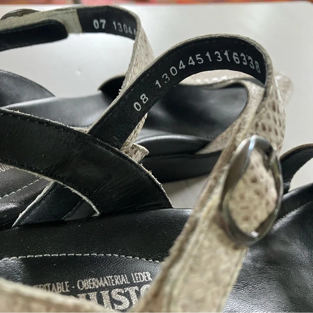 Mephisto Mimosa Wedge Sandals‎ Snakeskin 40 10
